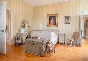 rotch jones duff house and garden museum in new bedford ma