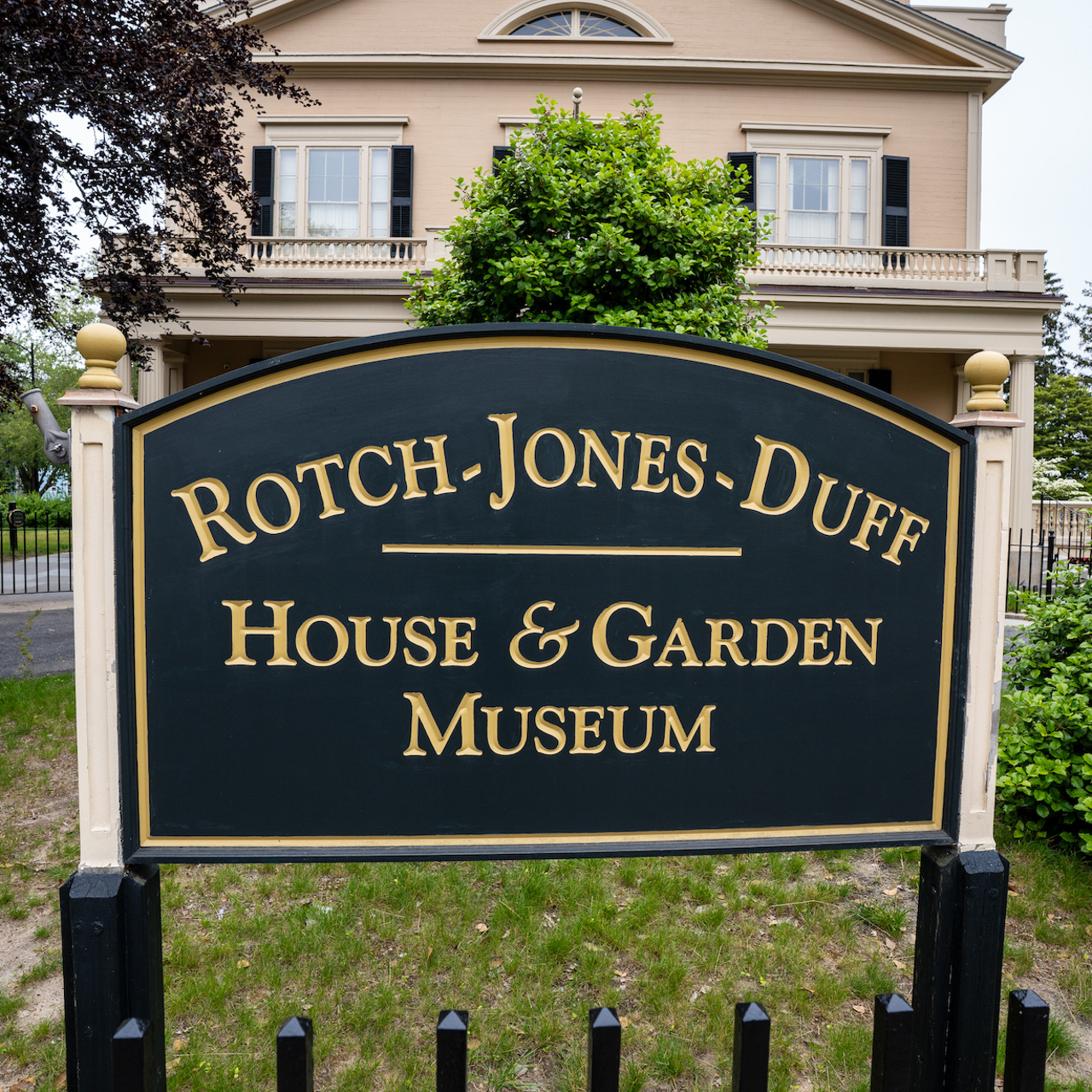 rotch jones duff house 
