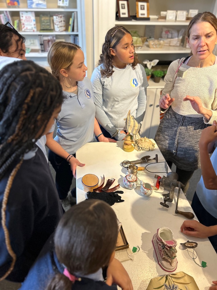 school group visits rotch jones duff house